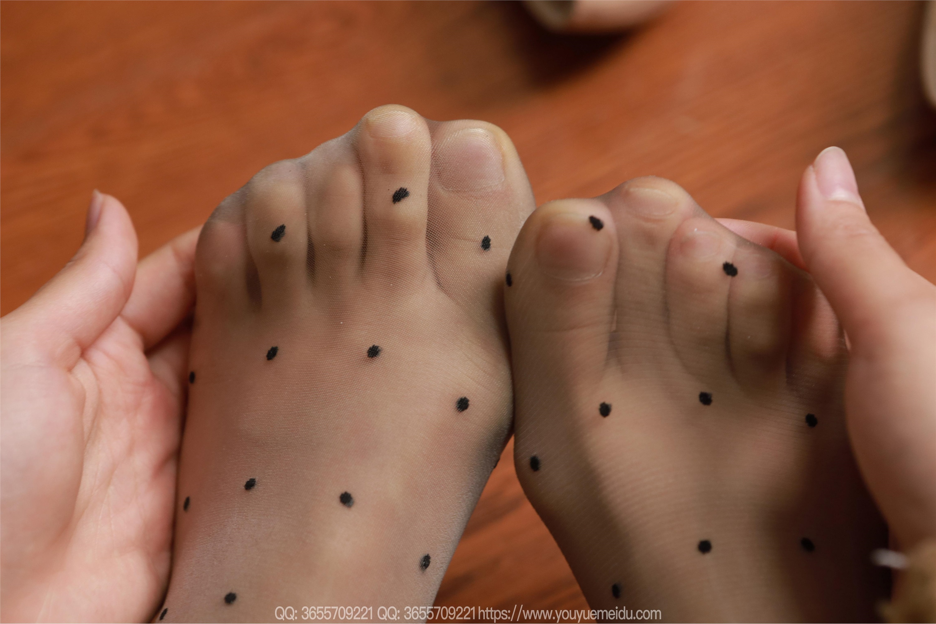 IESS异思趣向  2025.03.05 丝享家 1993 兔兔《吊带波点》